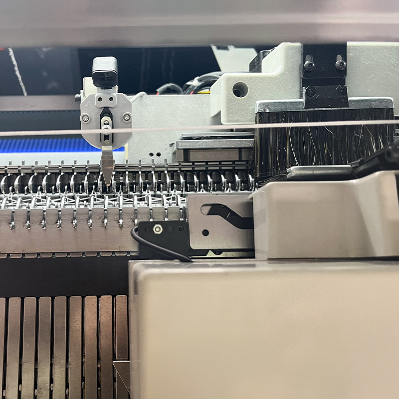 Blanket Knitting Machine-B2100、B2100(2.5G)