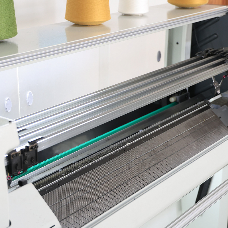 GS-SE252 12G 52-inch Economic-Double System Sweater Knitting Machine