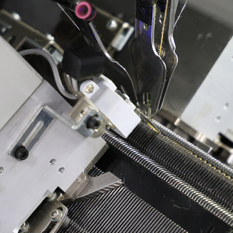 GS-SE252 12G 52-inch Economic-Double System Sweater Knitting Machine