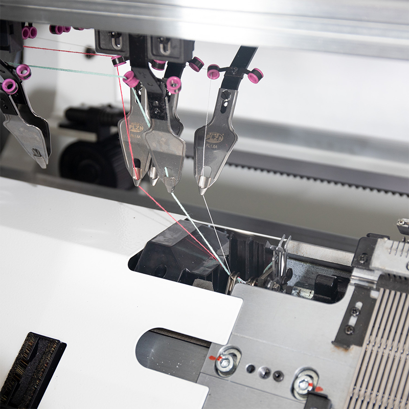 GS-S252C 52-Inch Double System Compound Needle Bottom-Up Sweater Knitting Machine