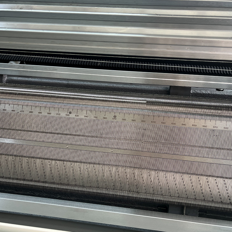 GS-CE152 52-Inch Single System Collar Knitting Machine