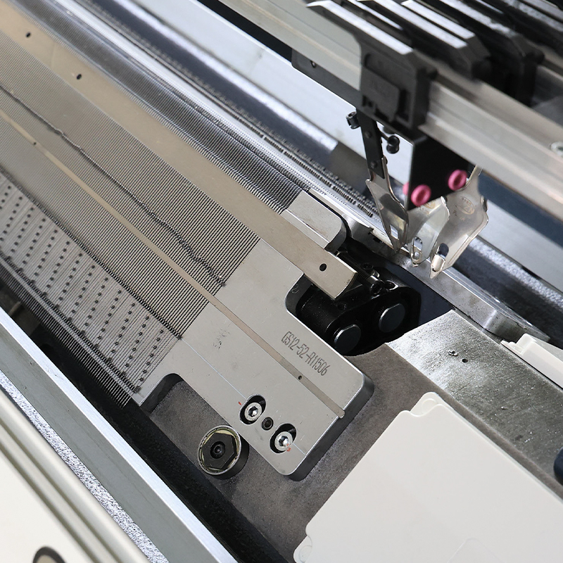 GS-CE152 52-Inch Single System Collar Knitting Machine